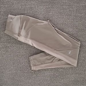 ALO Yoga XS taupe mesh leggings 25" ✨️